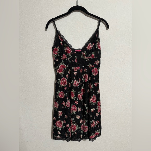 Betsey Johnson Dresses & Skirts - Betsey Johnson Vintage Urban Outfitters Dress